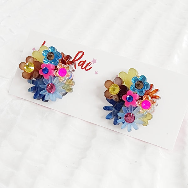 Flower Bouquet Stud Earrings - 006