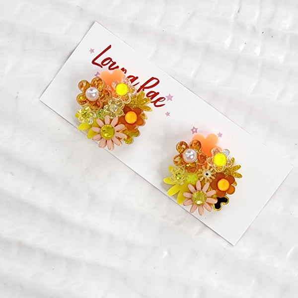 Flower Bouquet Stud Earrings - 021