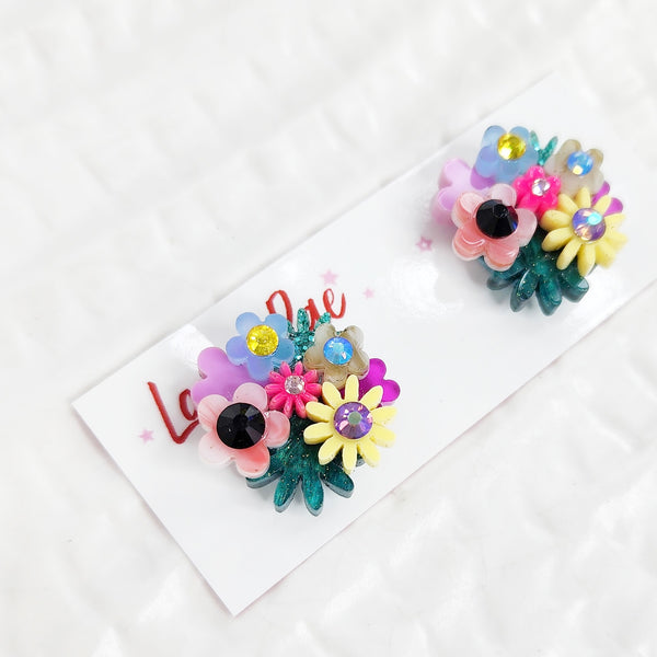 Flower Bouquet Stud Earrings - 015