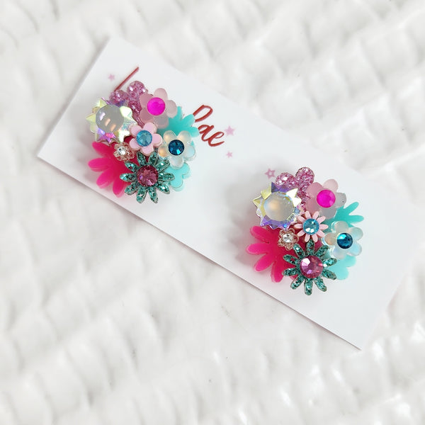 Flower Bouquet Stud Earrings - 014