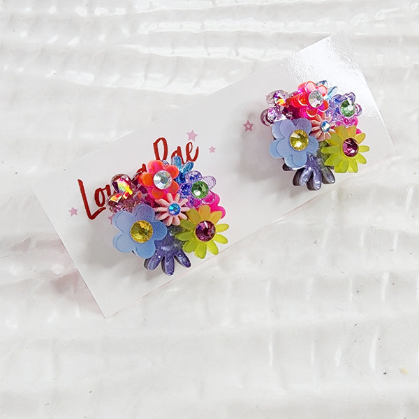 Flower Bouquet Stud Earrings - 004