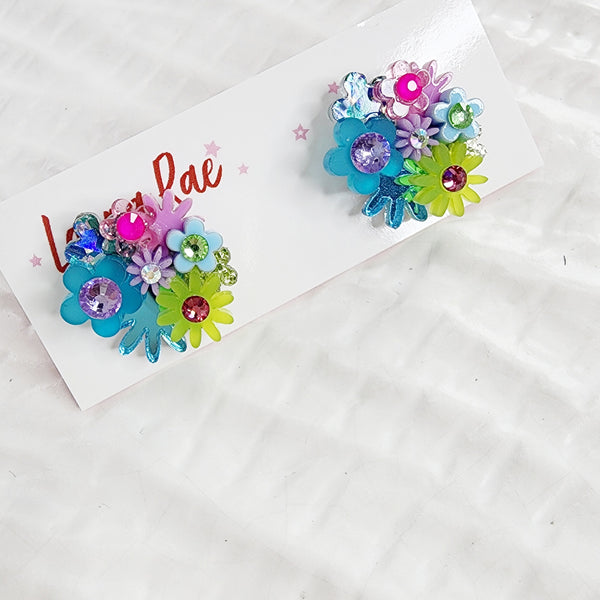 Flower Bouquet Stud Earrings - 001