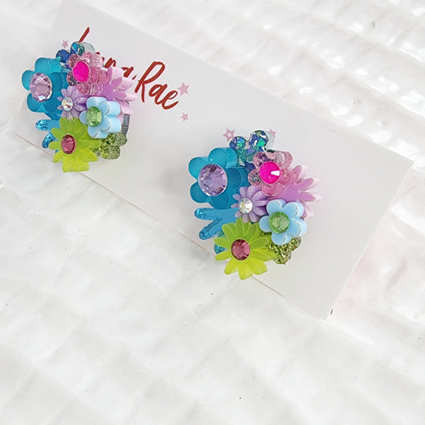 Flower Bouquet Stud Earrings - 001