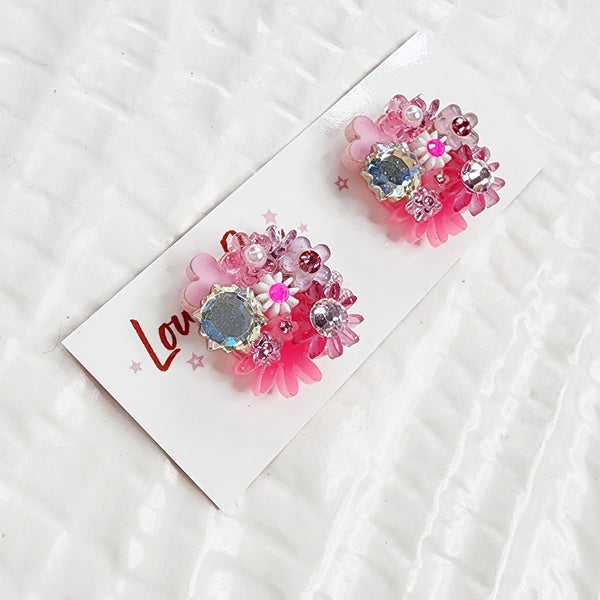 Flower Bouquet Stud Earrings - 010