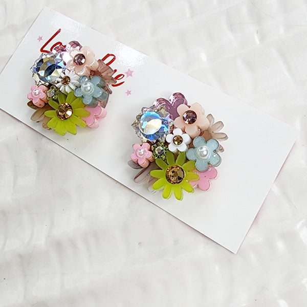 Flower Bouquet Stud Earrings - 006