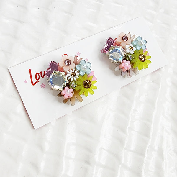 Flower Bouquet Stud Earrings - 006