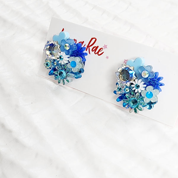 Flower Bouquet Stud Earrings - 012