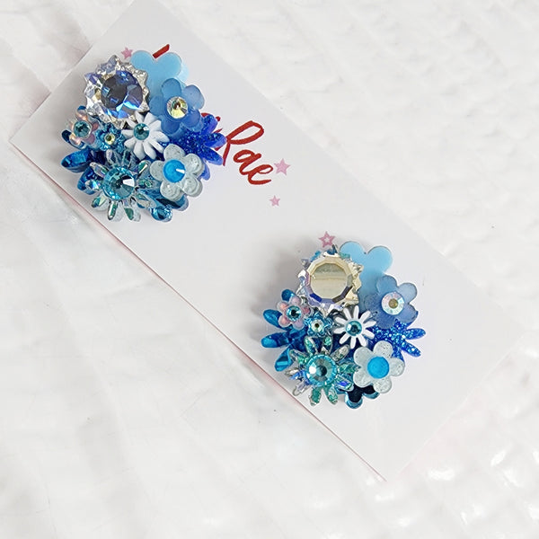 Flower Bouquet Stud Earrings - 012