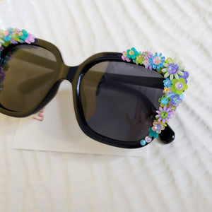 Flower Power Sunglasses - 019