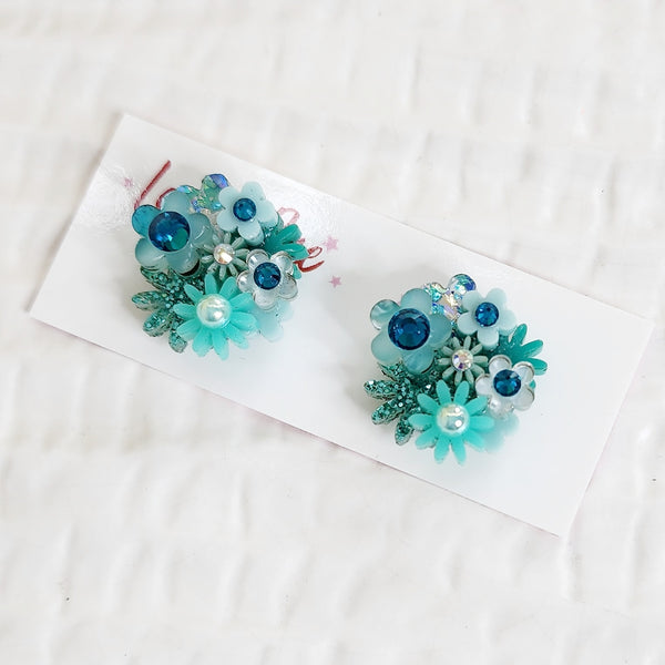 Flower Bouquet Stud Earrings - 023