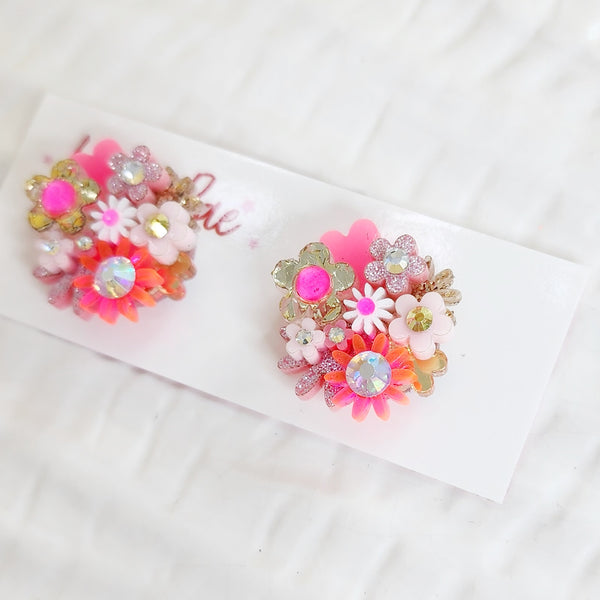 Flower Bouquet Stud Earrings - 041