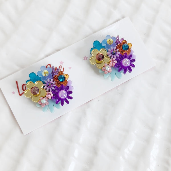 Flower Bouquet Stud Earrings - 040