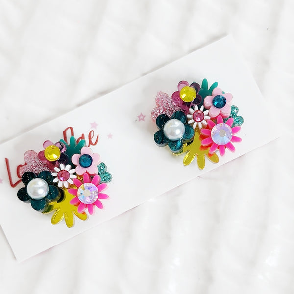 Flower Bouquet Stud Earrings - 039