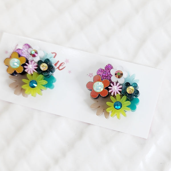 Flower Bouquet Stud Earrings - 037