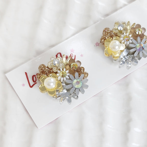 Flower Bouquet Stud Earrings - 035