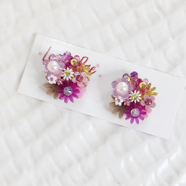 Flower Bouquet Stud Earrings - 034