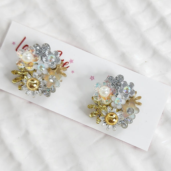 Flower Bouquet Stud Earrings - 003