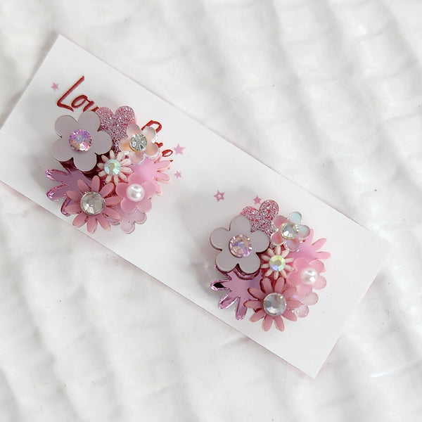 Flower Bouquet Stud Earrings - 004