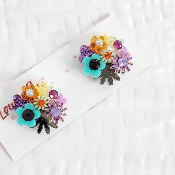 Flower Bouquet Stud Earrings - 005