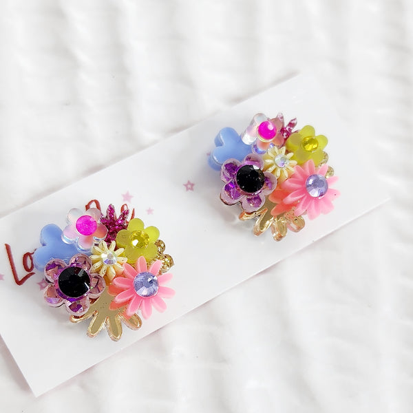 Flower Bouquet Stud Earrings - 010
