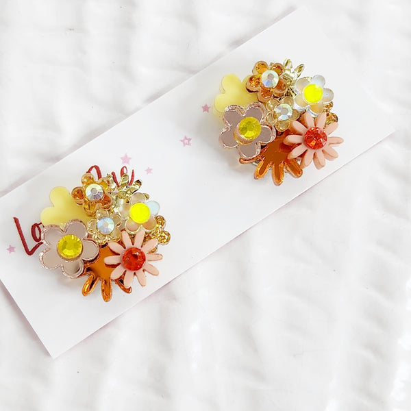 Flower Bouquet Stud Earrings - 012