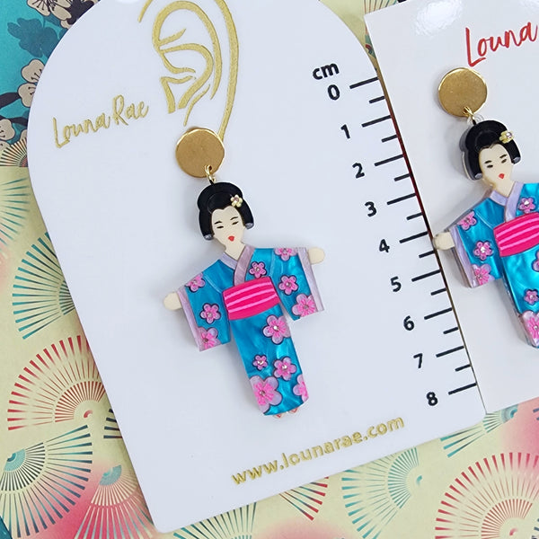 Akiko Dangle Earrings