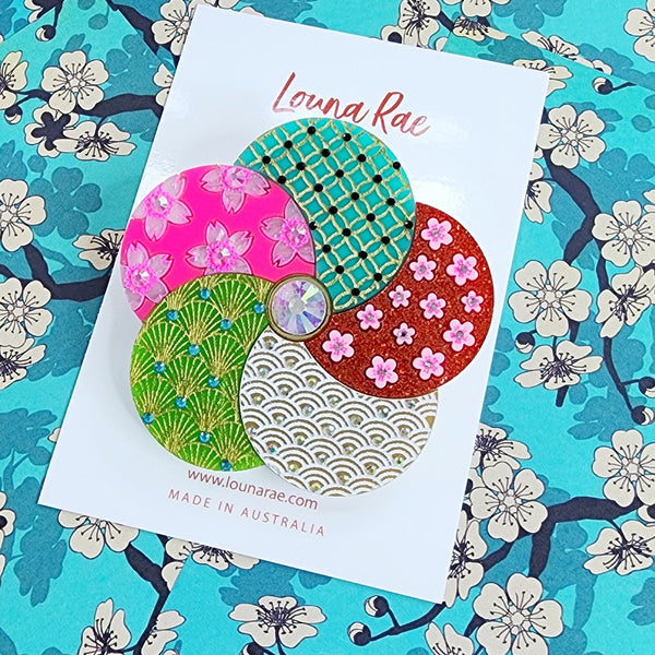 Kirei Brooch