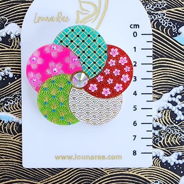 Kirei Brooch