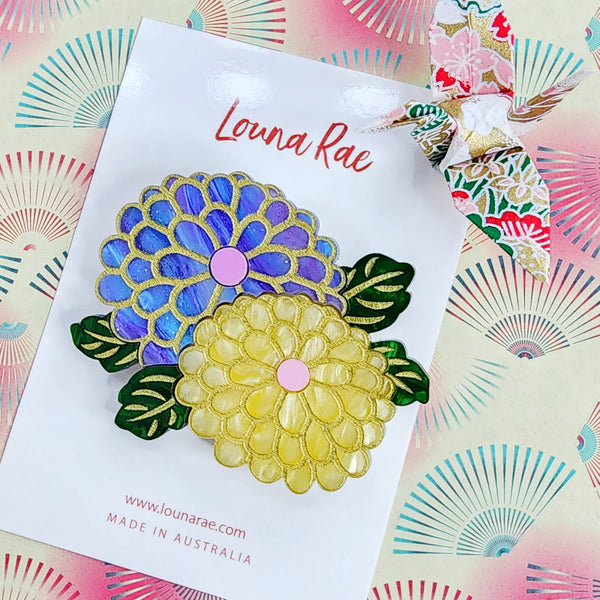 Kana Brooch - 003