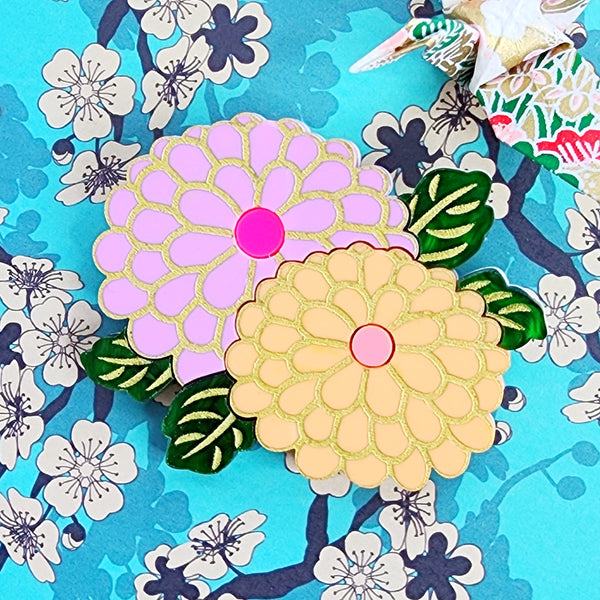 Kana Brooch - 002