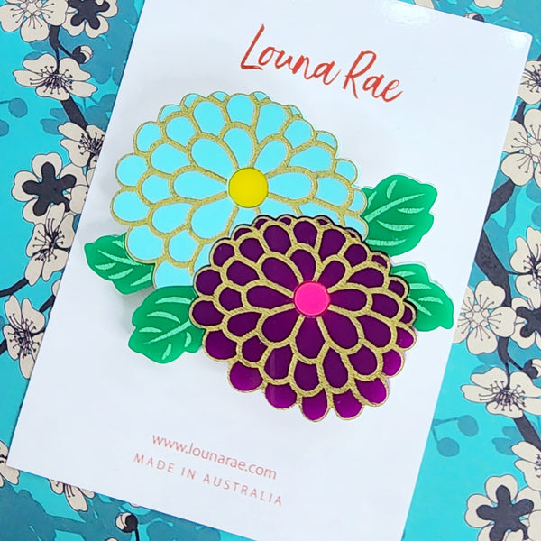 Kana Brooch - 001