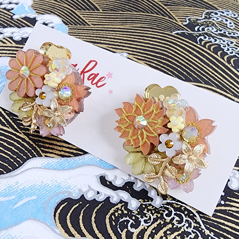 Ayaka Stud Earrings - 005