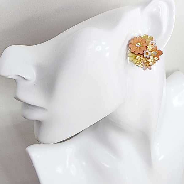 Ayaka Stud Earrings - 005