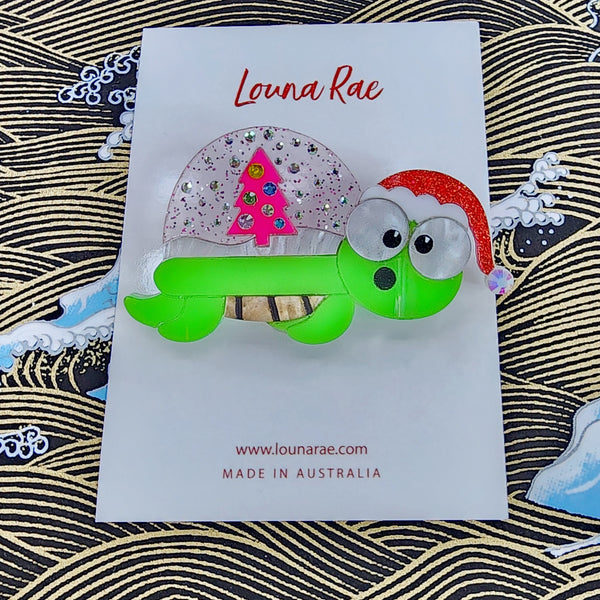 Christmas Turtle Globe Brooch