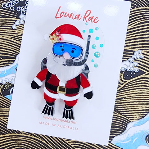 Santa Under The Sea Brooch