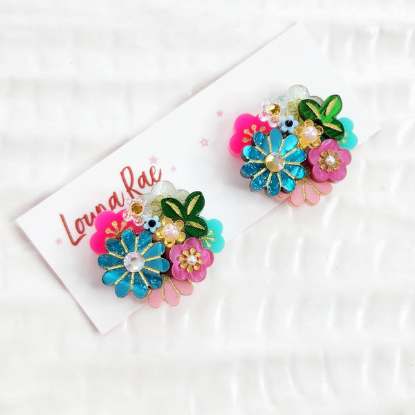 Ayaka Stud Earrings - 004