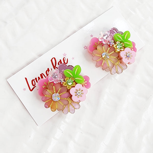 Ayaka Stud Earrings - 017