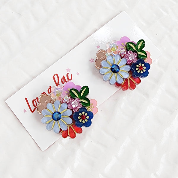 Ayaka Stud Earrings - 016