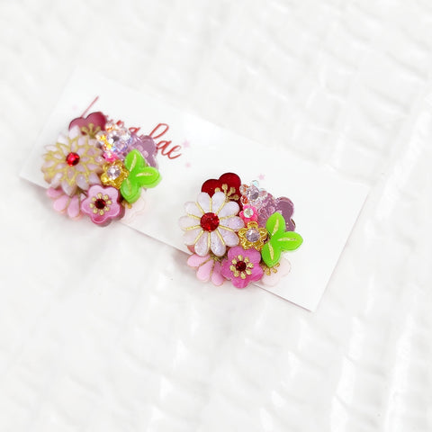 Ayaka Stud Earrings - 012
