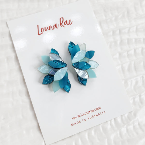 Tiny Jane Earrings - 011