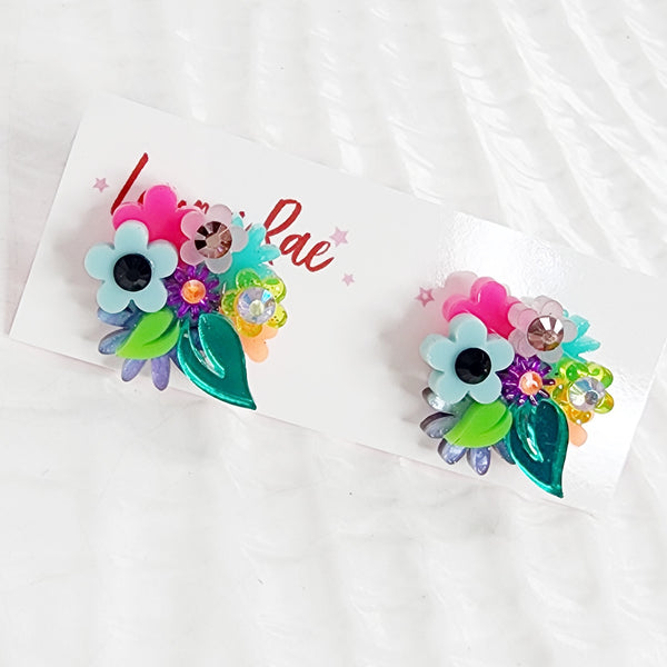 Flower Bouquet Stud Earrings - 008
