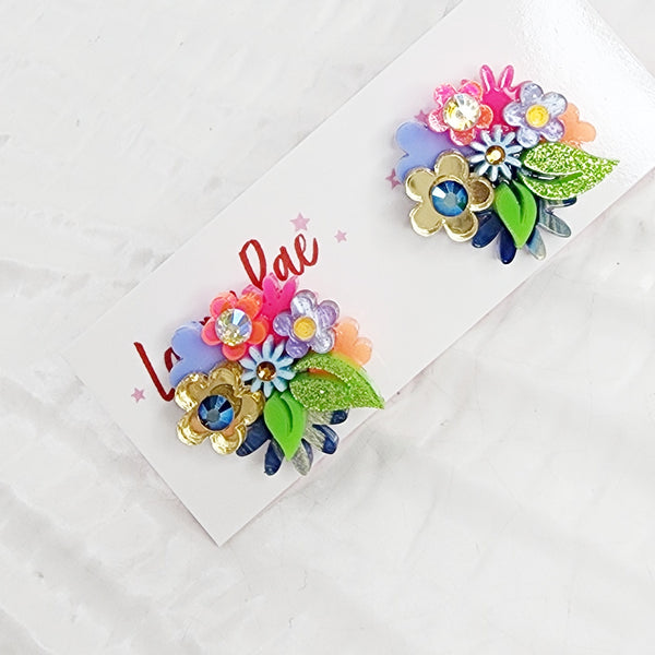 Flower Bouquet Stud Earrings - 010