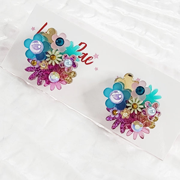 Flower Bouquet Stud Earrings - 011