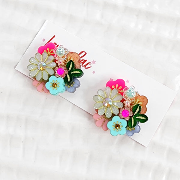 Ayaka Stud Earrings - 020