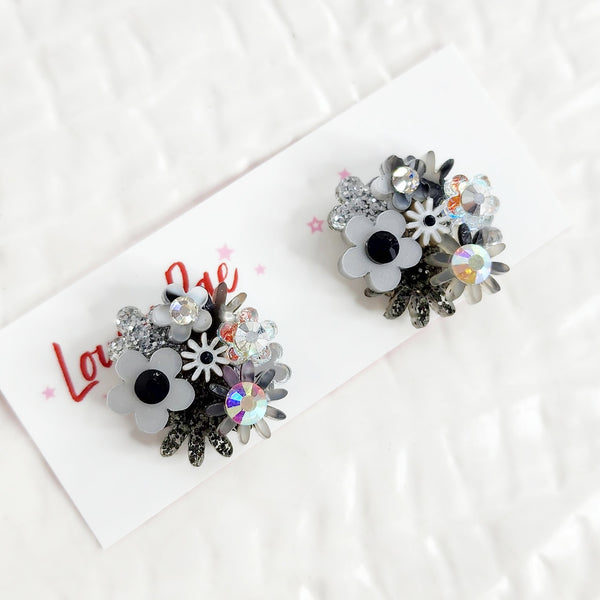 Flower Bouquet Stud Earrings - 012