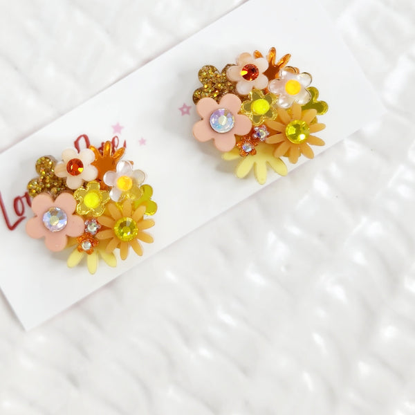 Flower Bouquet Stud Earrings - 019