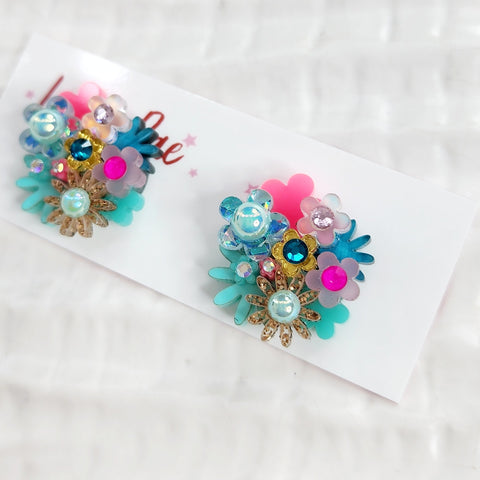 Flower Bouquet Stud Earrings - 021