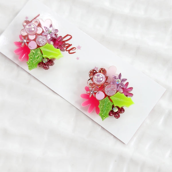 Christmas Flower Bouquet Stud Earrings - 004