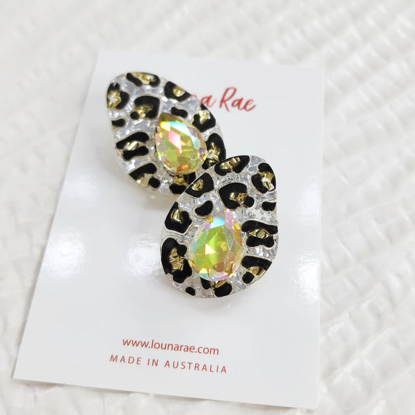 Sable Stud Earrings - 003