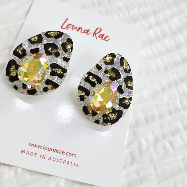 Sable Stud Earrings - 003